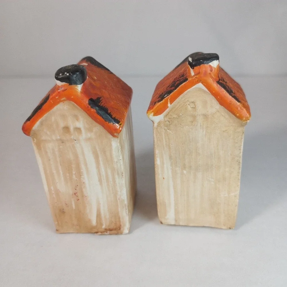 VTG Outhouse Ceramic Full Of S Full Of P 3